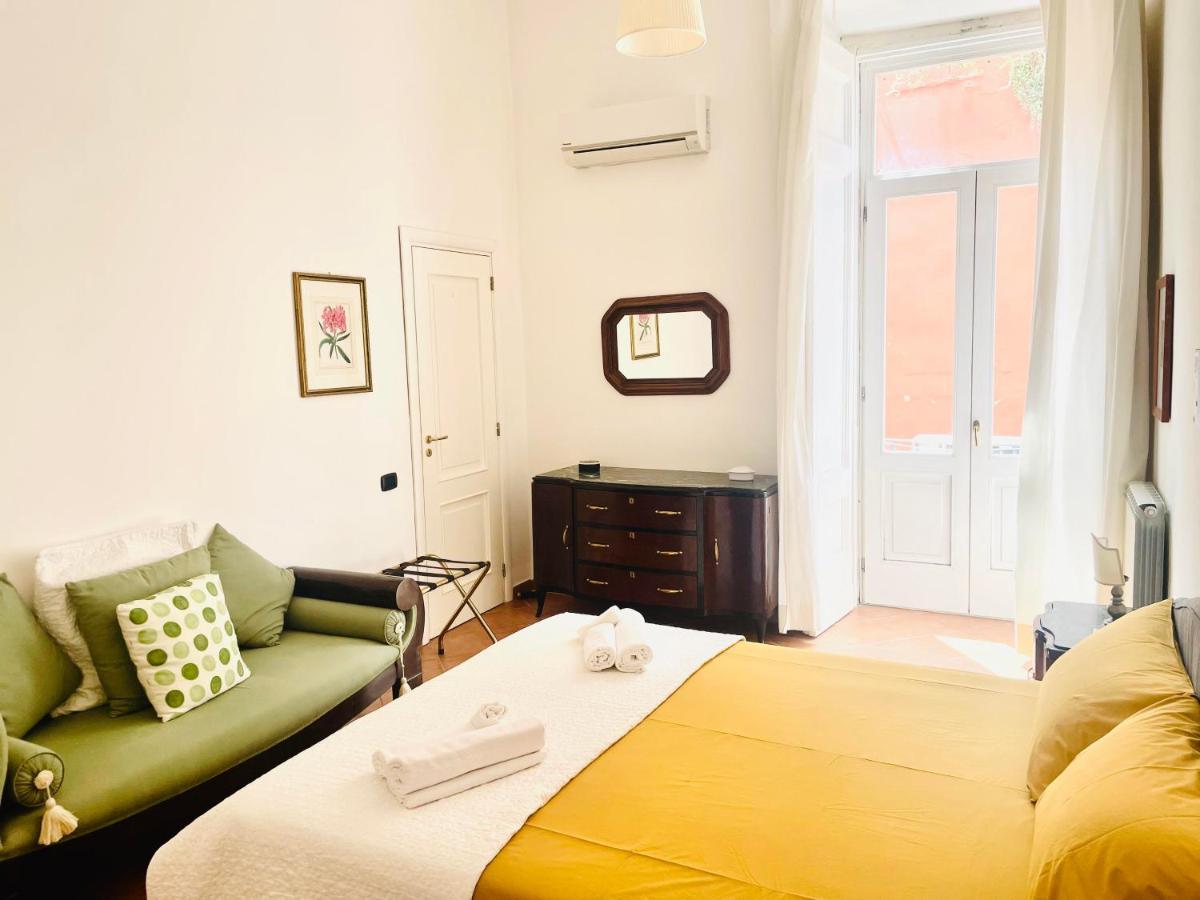 Apartamento Residenza San Gregorio Nápoles Exterior foto